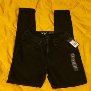 Mossimo Curvy Skinny Mid Rise Black Jeans - SHORT